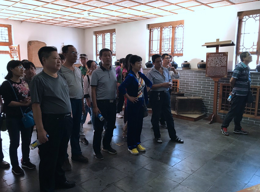 太阳成tyc122cc集团开展秋游活动 太阳成tyc122cc集团开展秋游活动